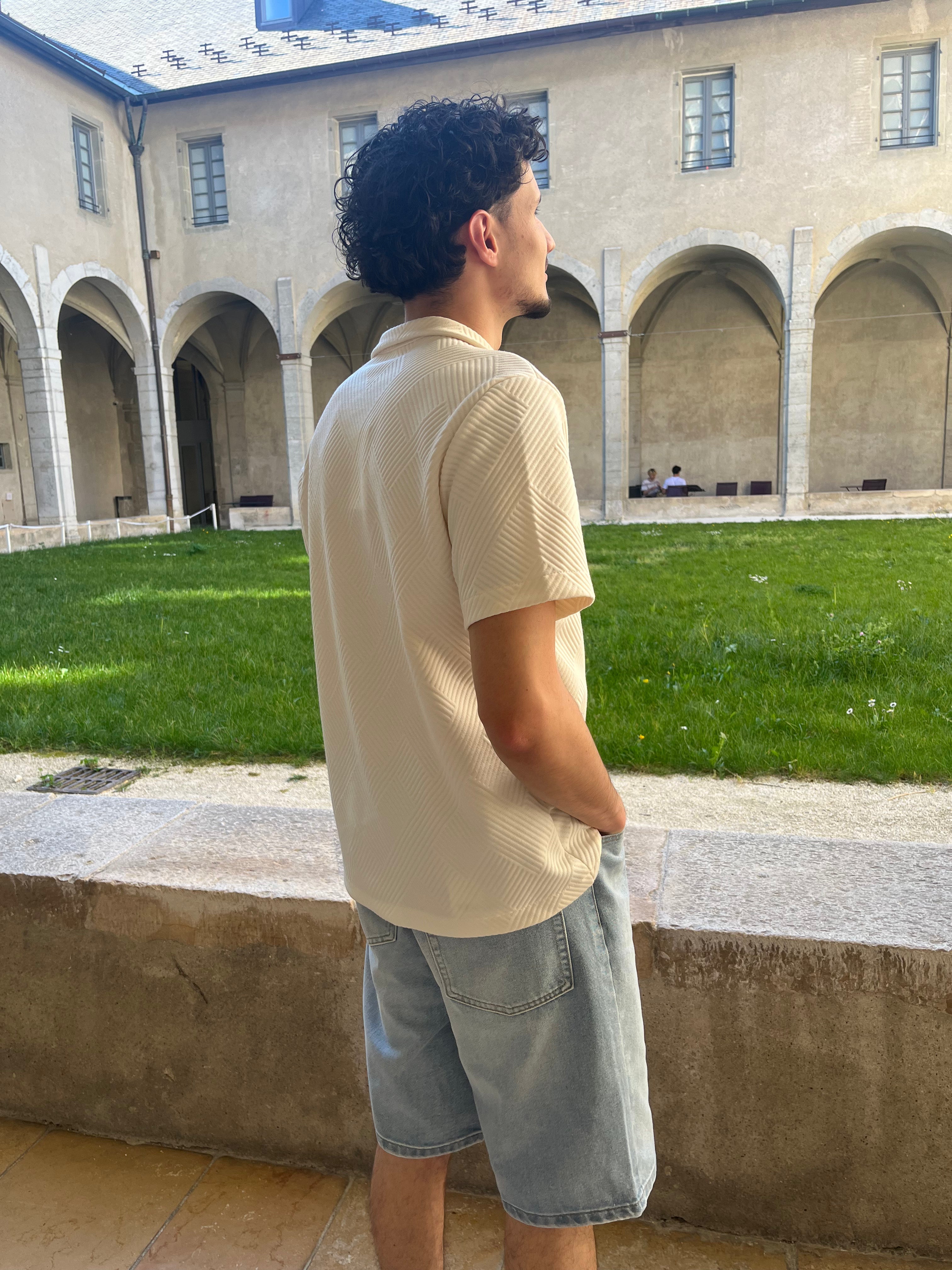 Chemise en Maille Côtelée à Motif Géométrique – Écru Menzo