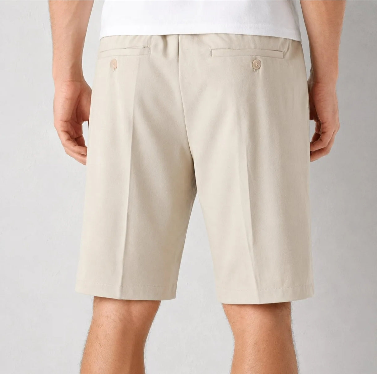 Short Habillé Fluide à Cordon – Look Dandy Urbain