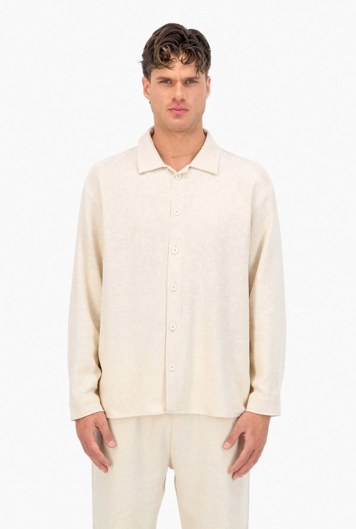 Surchemise ADJ en Maille Texturée Écru – Coupe Relaxed Fit