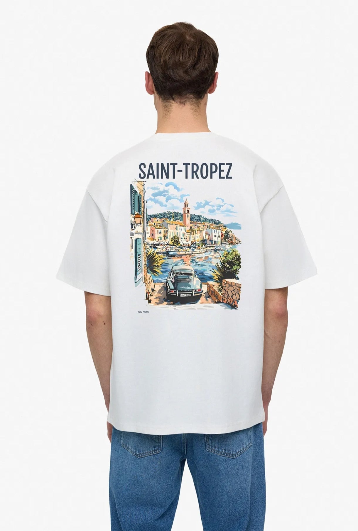 T-shirt Blanc de Luxe "Saint-Tropez" – Illustration du Port & Voiture Vintage
